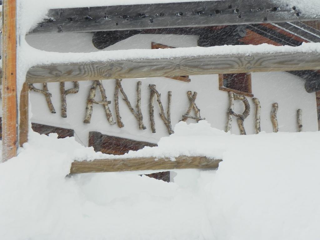 ホテル Rifugio Capanna Bill ロッカ・ピエートレ エクステリア 写真